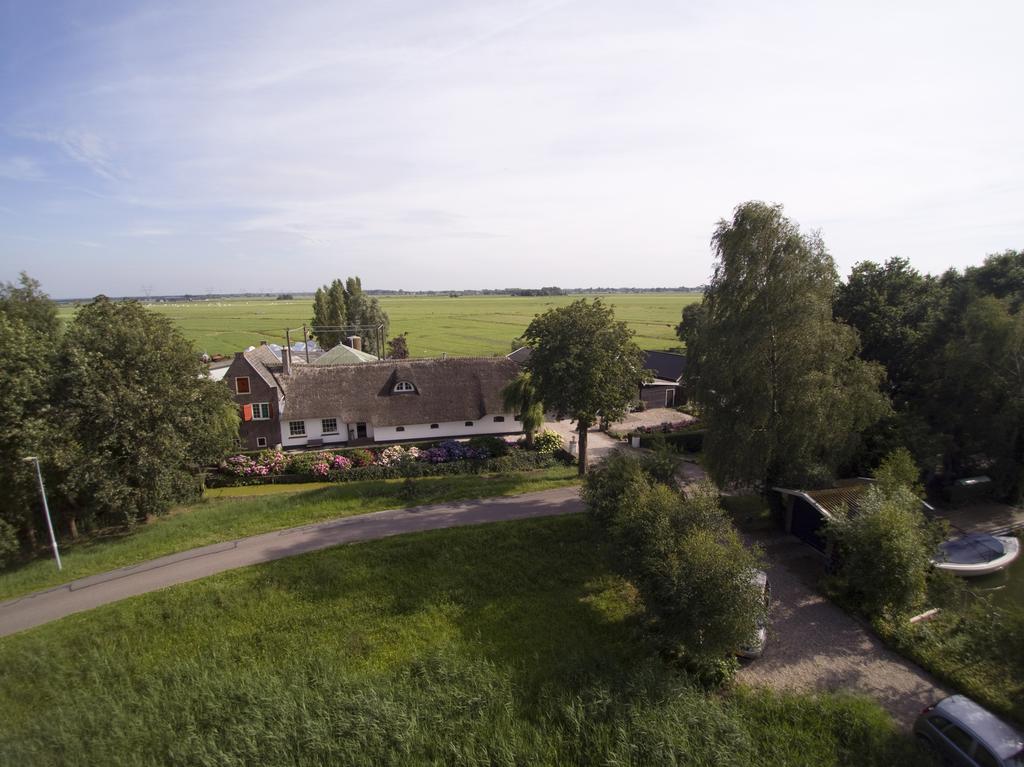 Boerderij Honswijck Guest House Weesp Exterior photo